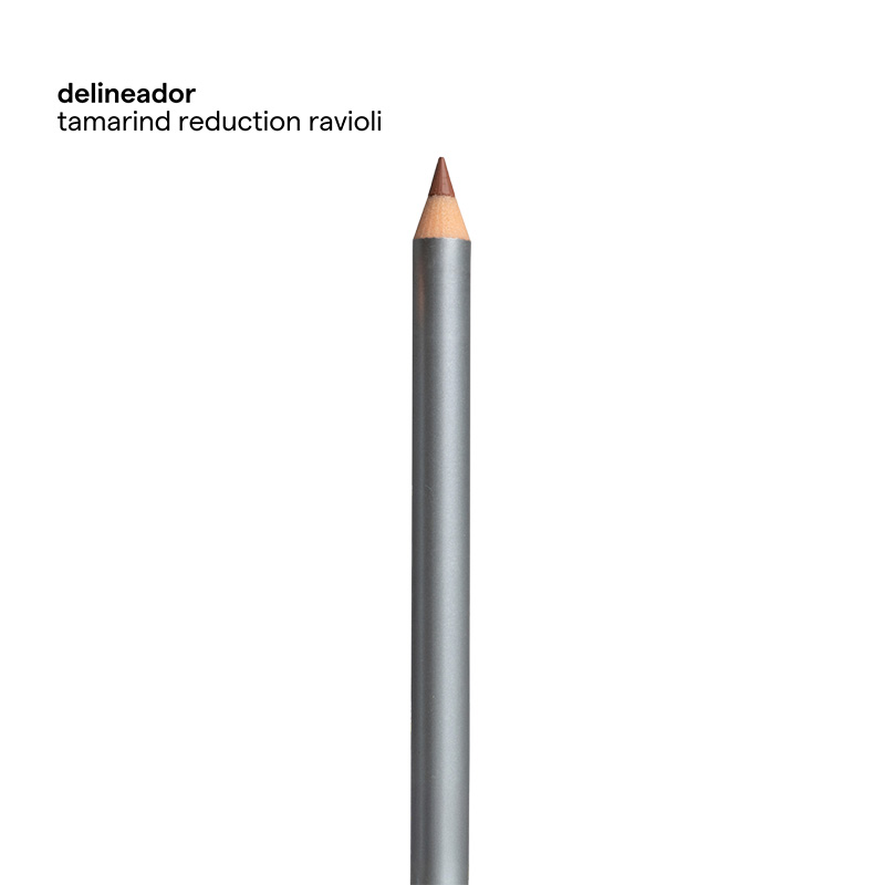DELINEADOR INDIVIDUAL (LAPIZ ILUMINADOR PARA LABIOS)
